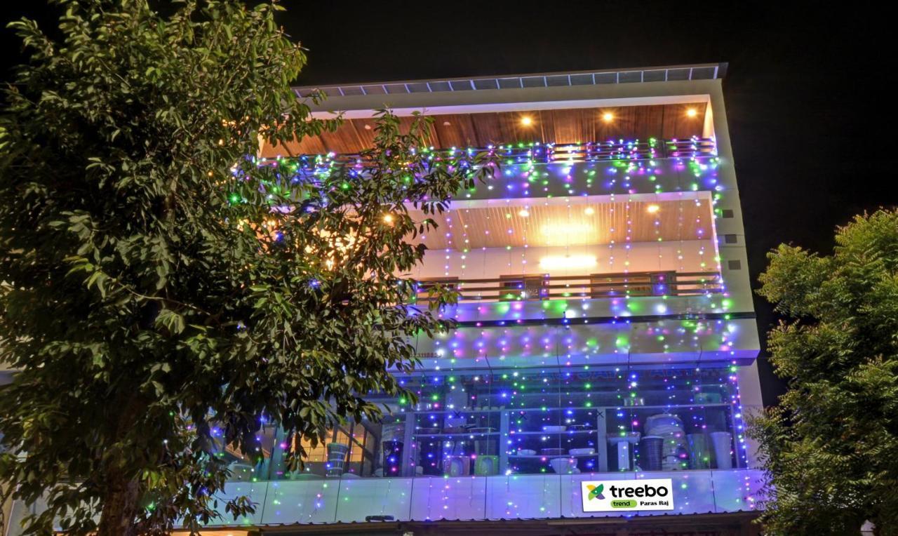 Treebo Paras Raj Near City Palace Udaipur Exteriör bild
